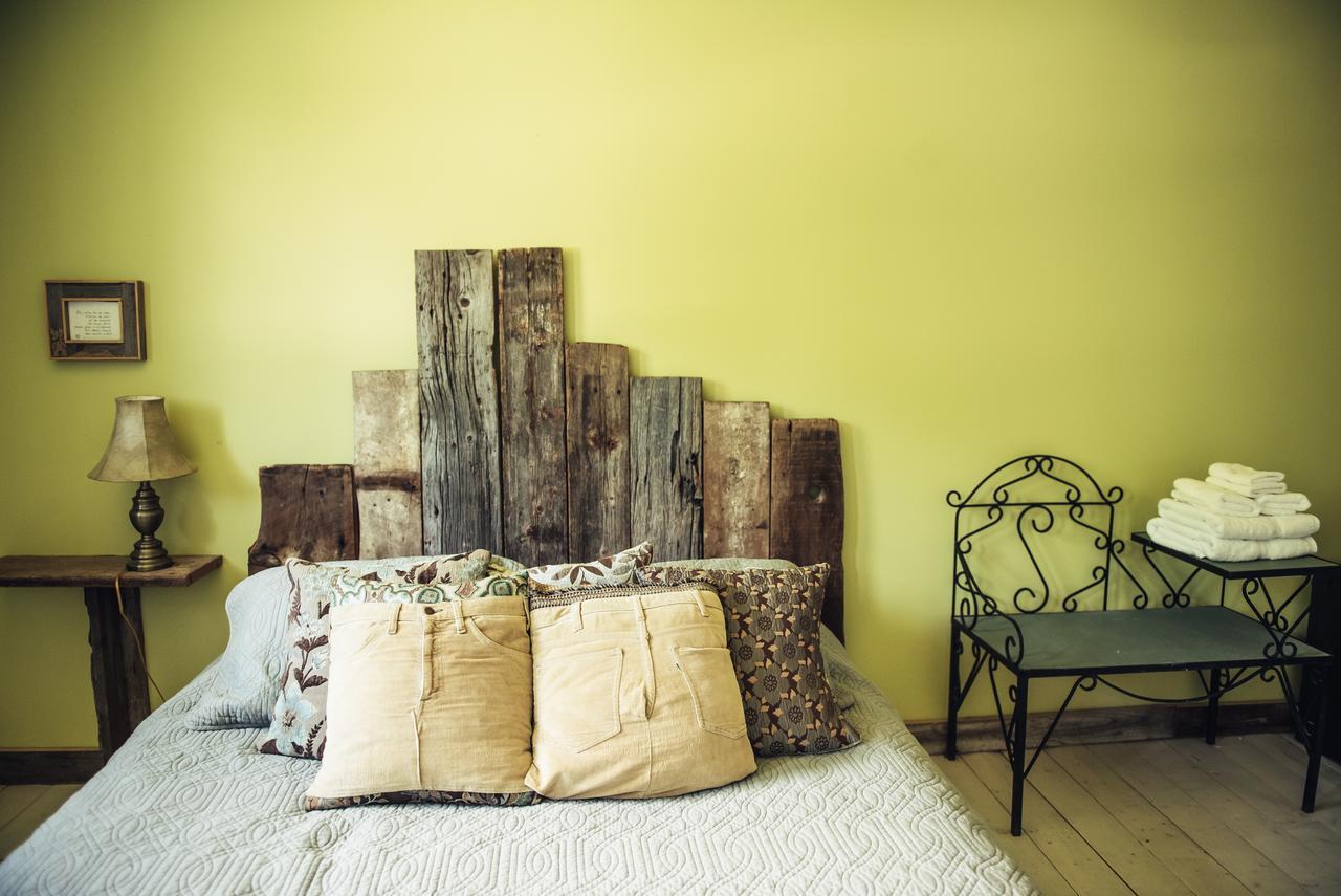 Auberge Et Salle De Spectacle La Fascine L'Isle-aux-Coudres Zewnętrze zdjęcie